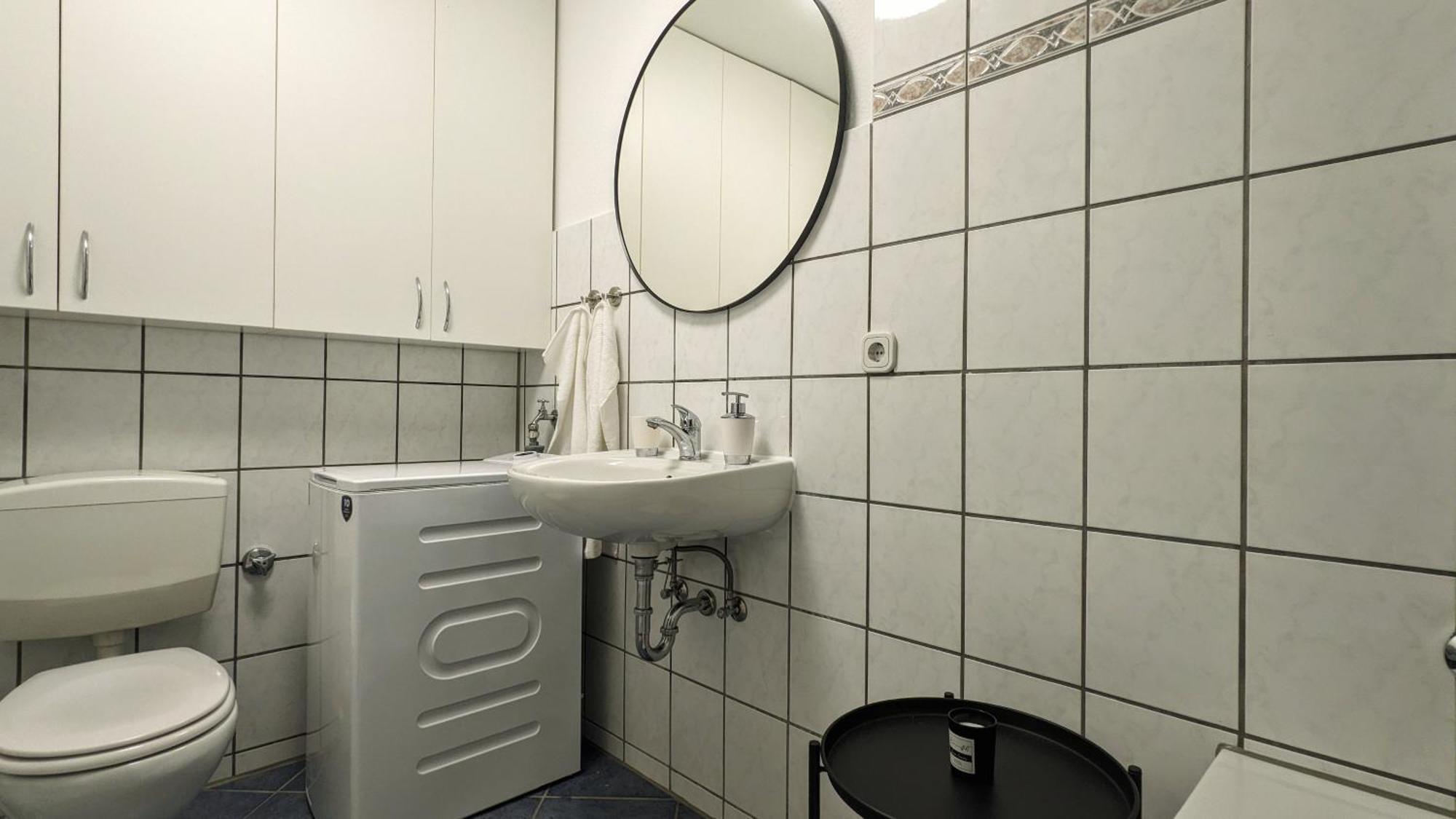 Tt Living Apartments Bonitas & Divinitas I 2 Schlafzimmer I Kueche I Vollbad I Waschmaschine Rellingen Ngoại thất bức ảnh
