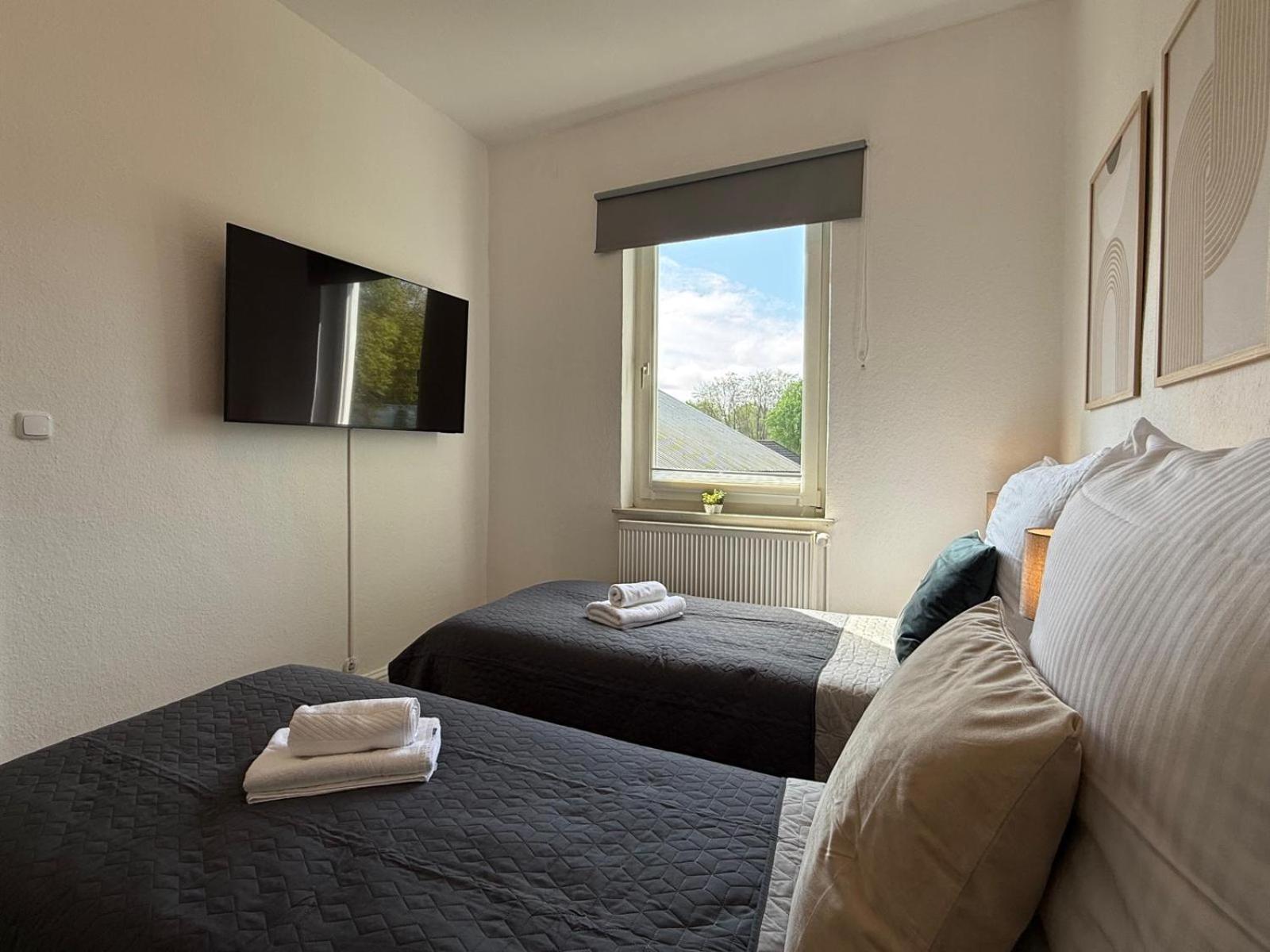 Tt Living Apartments Bonitas & Divinitas I 2 Schlafzimmer I Kueche I Vollbad I Waschmaschine Rellingen Ngoại thất bức ảnh