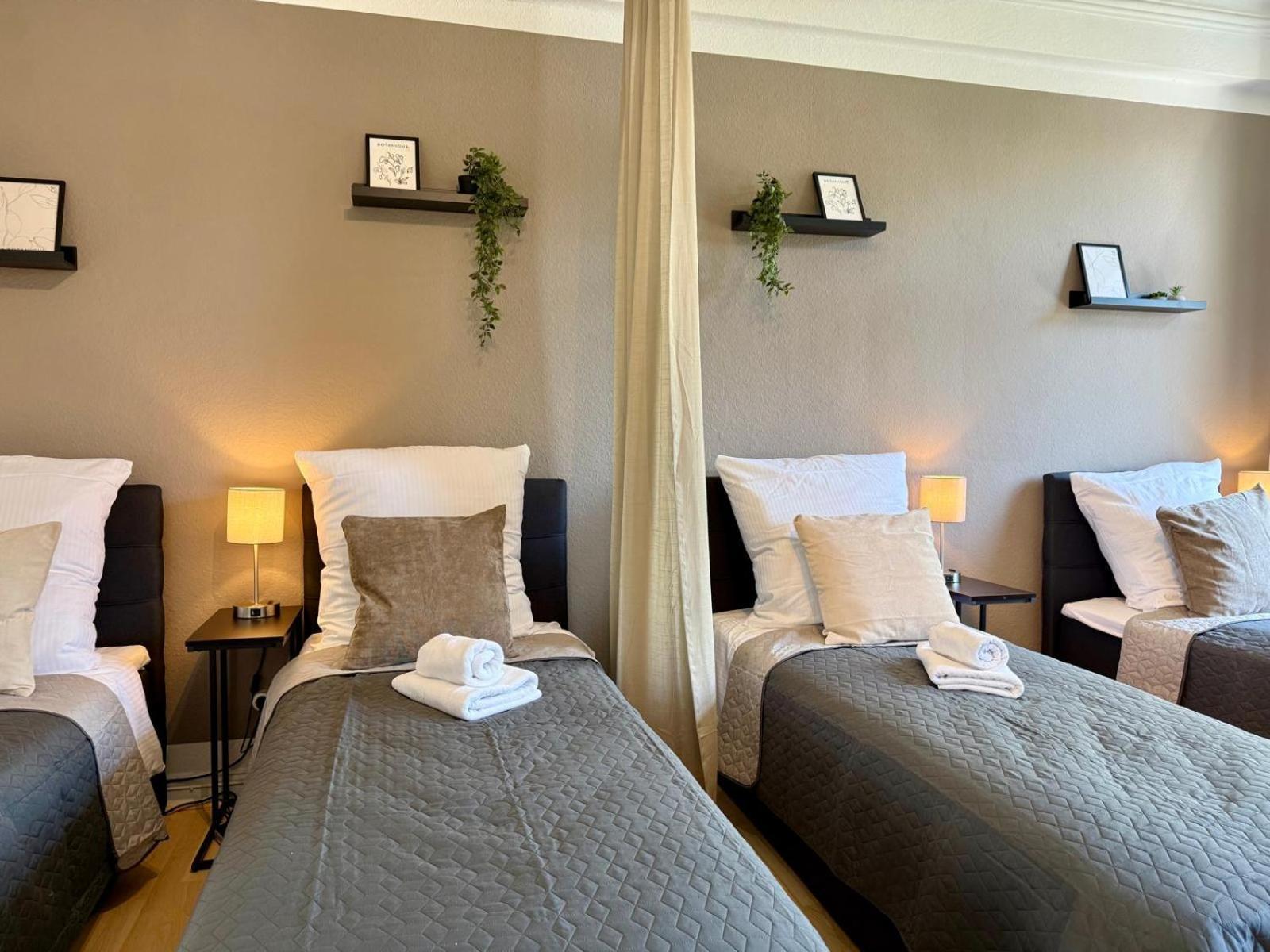 Tt Living Apartments Bonitas & Divinitas I 2 Schlafzimmer I Kueche I Vollbad I Waschmaschine Rellingen Ngoại thất bức ảnh