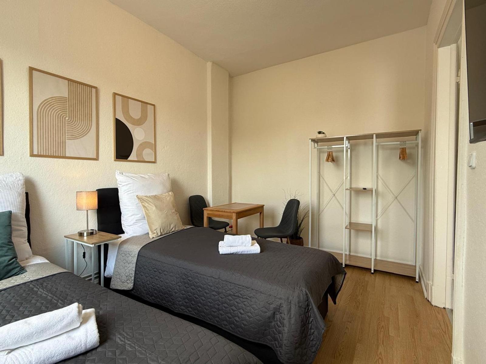 Tt Living Apartments Bonitas & Divinitas I 2 Schlafzimmer I Kueche I Vollbad I Waschmaschine Rellingen Ngoại thất bức ảnh